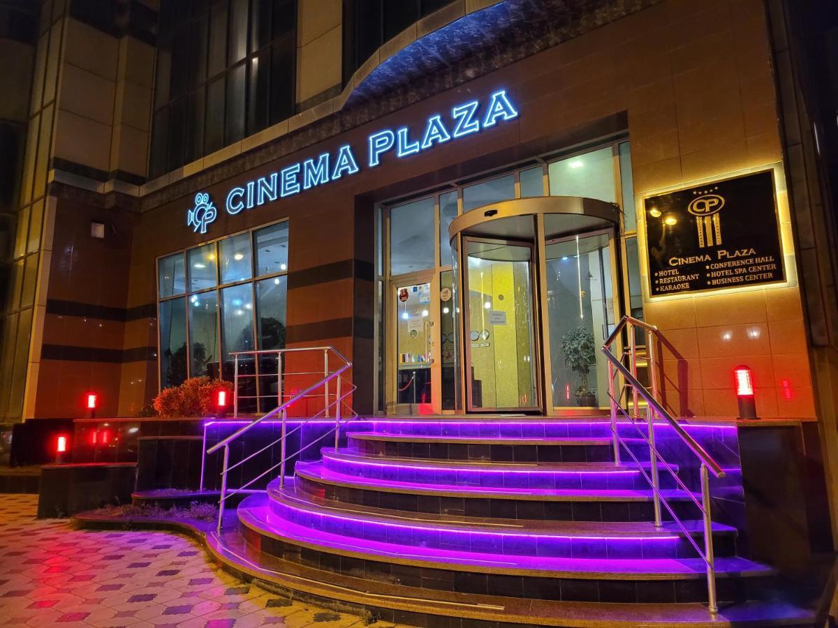 Cinema Plaza Hotel Baku Exteriör bild