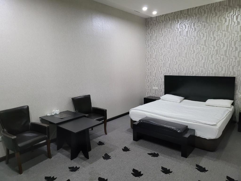Cinema Plaza Hotel Baku Exteriör bild