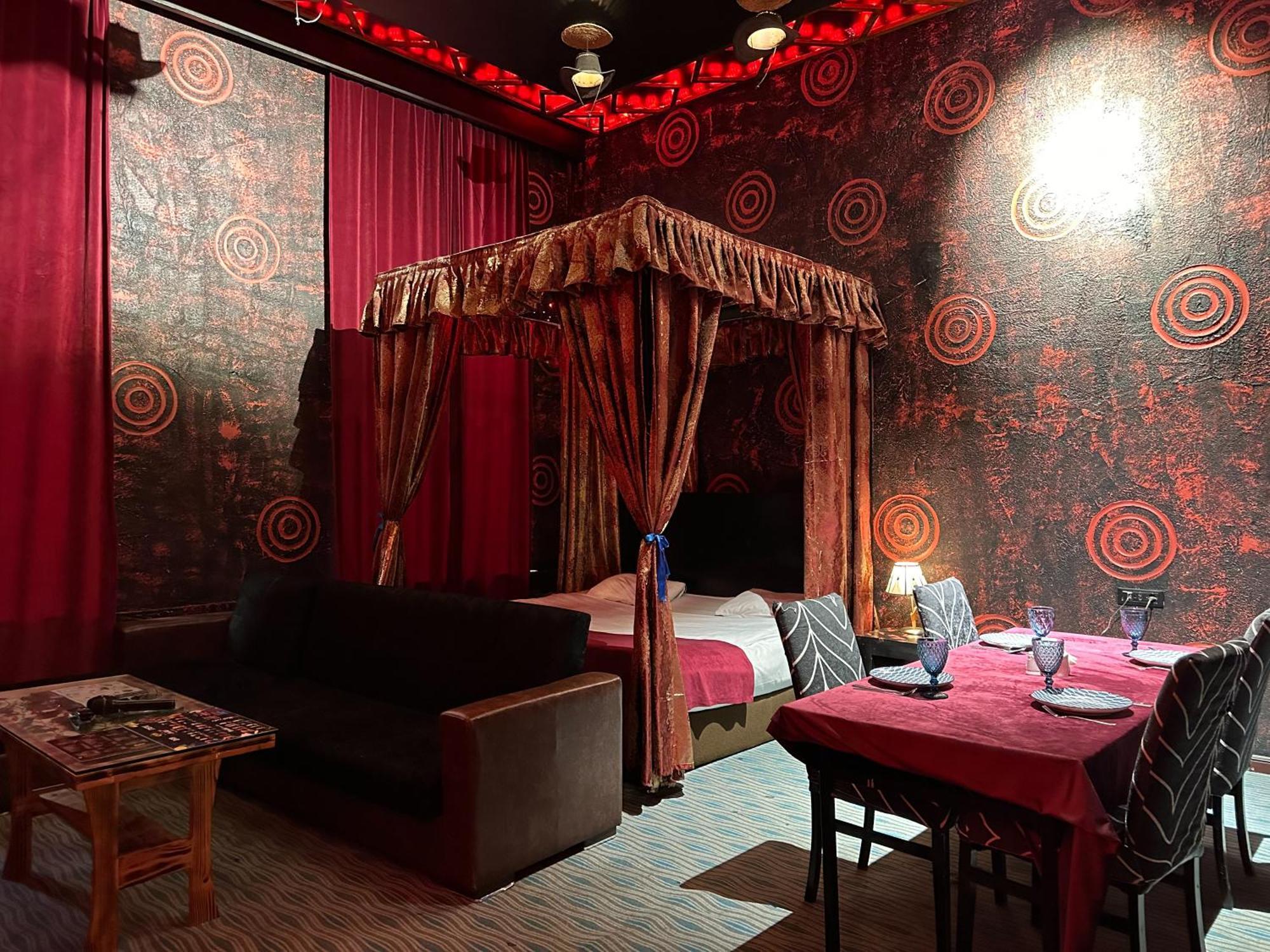 Cinema Plaza Hotel Baku Exteriör bild